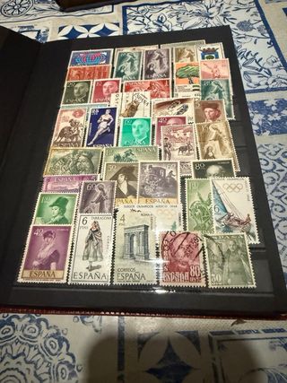 Clasificador con sellos matasellados