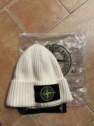 Gorro Stone Island Blanco