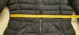 Cazadora acolchada negra Zara  Talla XL