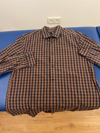 Camisa H&M cuadros marrón talla M