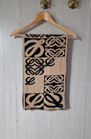 Lote 4 Sciarpe con Vari Designi