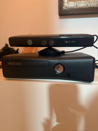 Xbox 360 Nera con Kinect