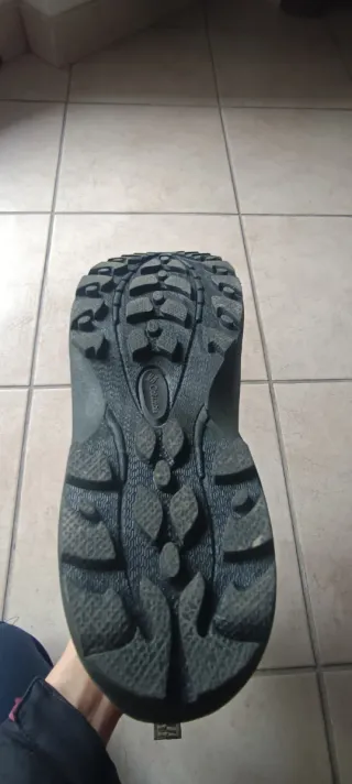 Stivali da neve Columbia marroni e neri