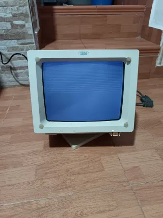 Computer IBM Aptiva Beige/Bianco