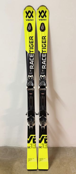 Esquís VOLKL RACETIGER SC 2020 + Fijaciones Motion