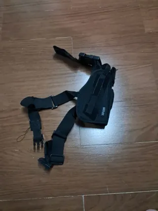 Pistolera pernera táctica negra