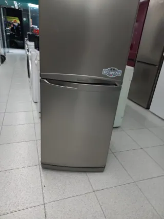 Nevera combi plateada a+ lg 190,cm Nofrost