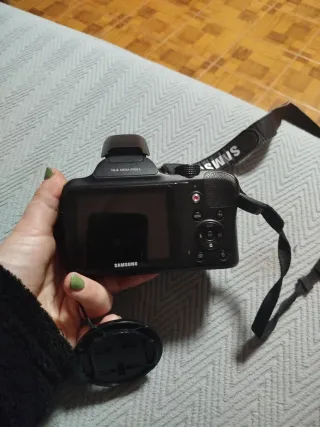 Cámara Samsung Negra