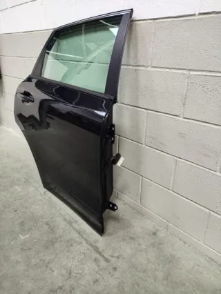 Puerta trasera derecha Kia Niro 1.6 híbrido