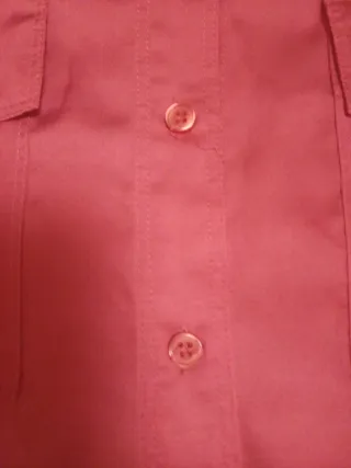 Blusa elegante Zendra color oxydo roja talla S