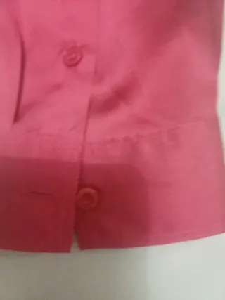 Blusa elegante Zendra color oxydo roja talla S