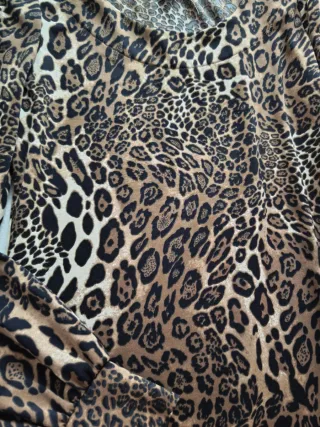 Vestido estampado animal print