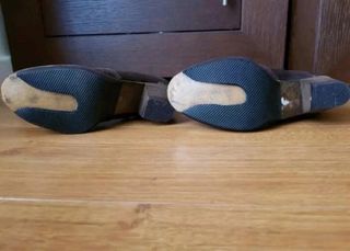 Botines de piel marrones