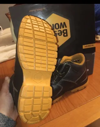 Botas de seguridad Bee Work negras y marrones