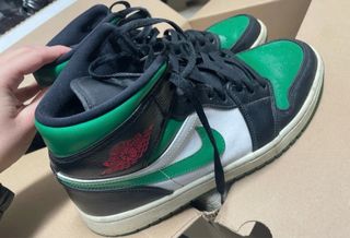 Nike Air Jordan 1 Mid Pine Green