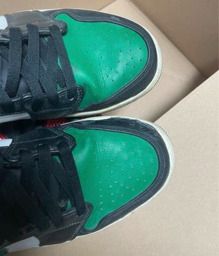 Nike Air Jordan 1 Mid Pine Green