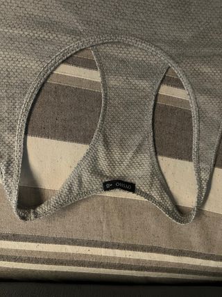 Camiseta deportiva gris