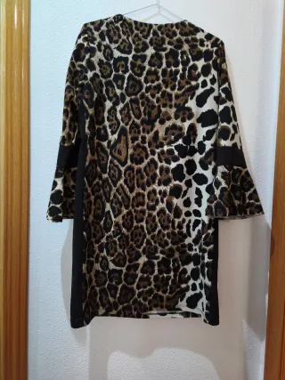 Vestido estampado animal print