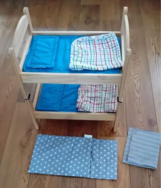 DOS camas para muñecos de IKEA, excelente estado