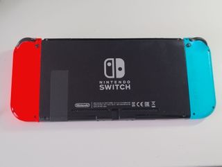 Nintendo Switch V2 en caja 199€ NO negociable