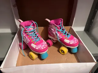 Pattini rosa taglia 32/33