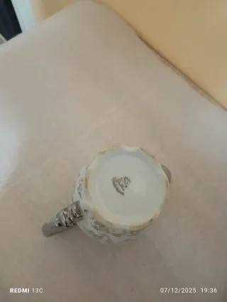 Caffettiera porcellana decorata argento