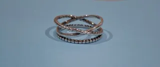 Anillo plata cruzado diseño bolitas