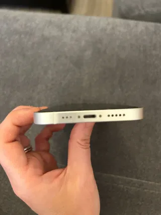 iPhone 12 128gb + fundas