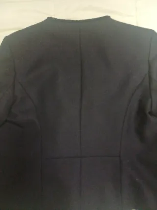 Americana corta negra mujer