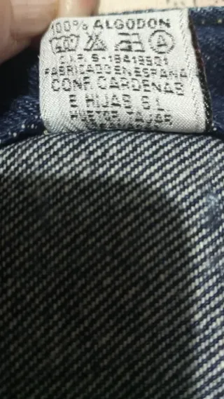 Pantalón vaquero azul. Vintage.