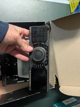 Parrot RKi8400 Manos Libres Coche