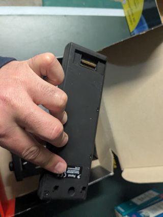 Parrot RKi8400 Manos Libres Coche