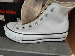 Botas Converse blancas  de piel ,talla 38