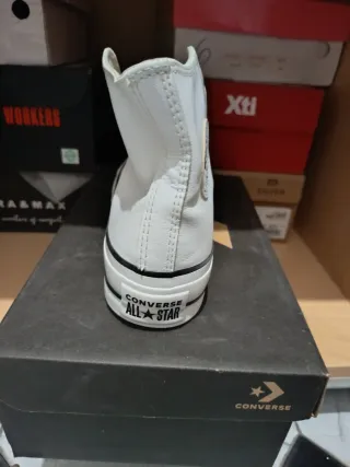 Botas Converse blancas  de piel ,talla 38