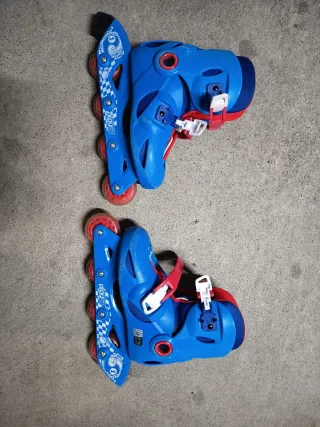 Pattini inline blu per bambini