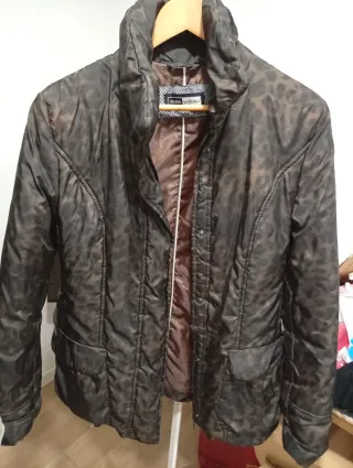 Chaqueta Estampado Animal Nuria Viladagá T. L