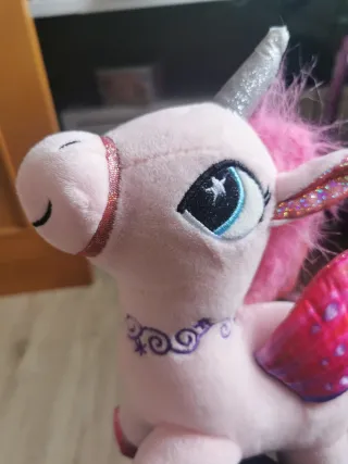 Peluche Unicornio Rosa con Cuerno Brillante