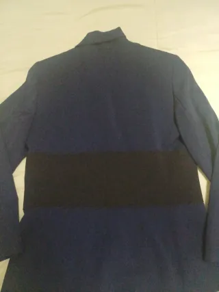 Americana mujer azul y negra