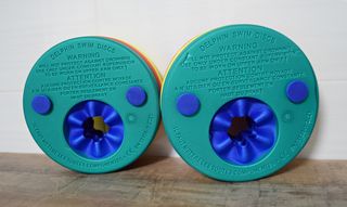 DISCOS DE NATACIÓN MULTICOLOR - HASTA 60 kg