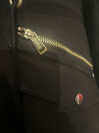 Guess Giacca Donna Nera con Cappuccio