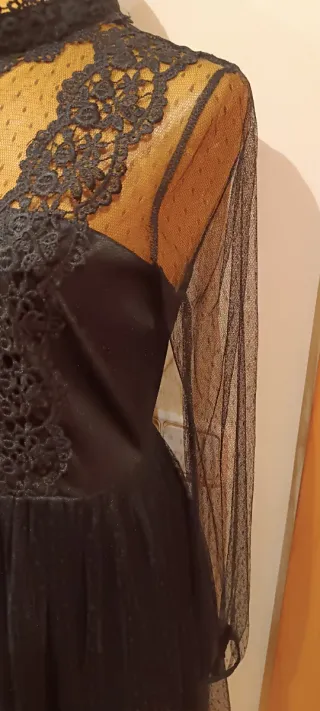 Vestido negro tul encaje