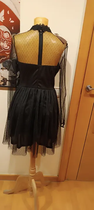 Vestido negro tul encaje