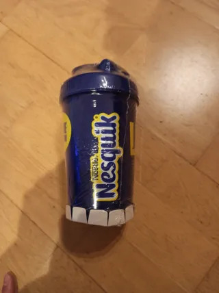 Batidora Nesquik Azul