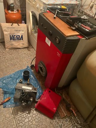 Scheda elettronica per caldaia gasolio/stufa a pellet