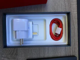 OnePlus 12 1TB Verde Esmeralda.