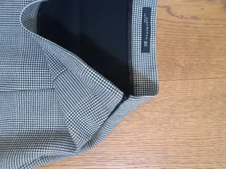 Falda con volante a cuadros