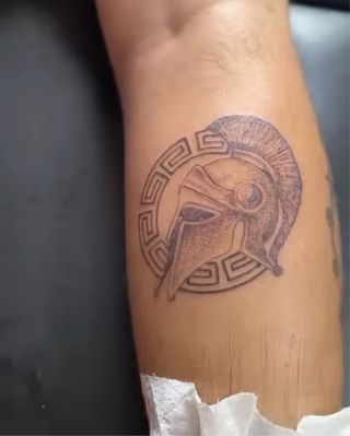 Tatuajes económicos por creación de portafolio