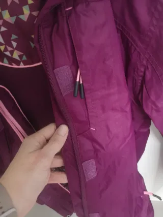 Cortavientos mujer Boriken morado y rosa