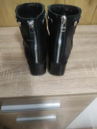 Lote botín de Hispanitas Piel y botín negro