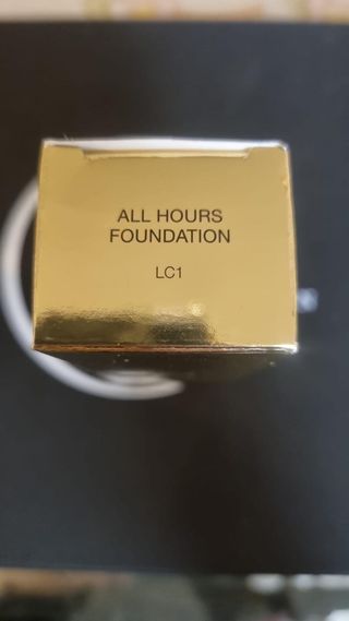 Fondotinta YSL All Hours LC1
